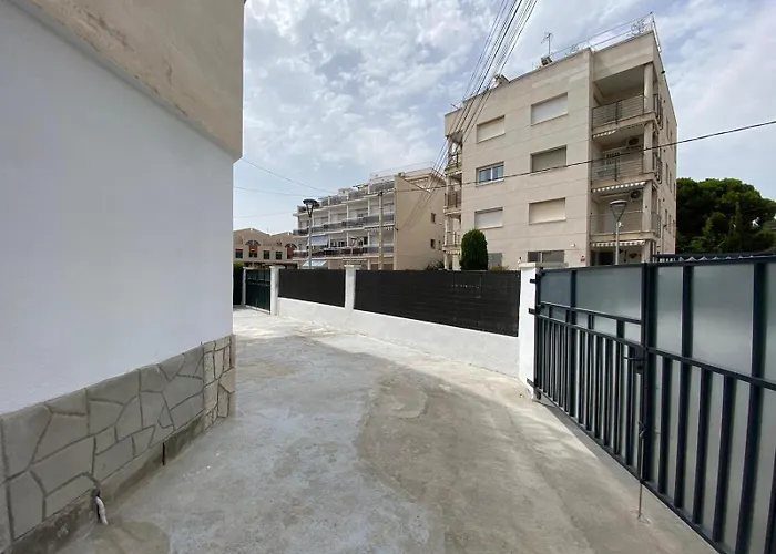 Bajos Daurada Apartament *
